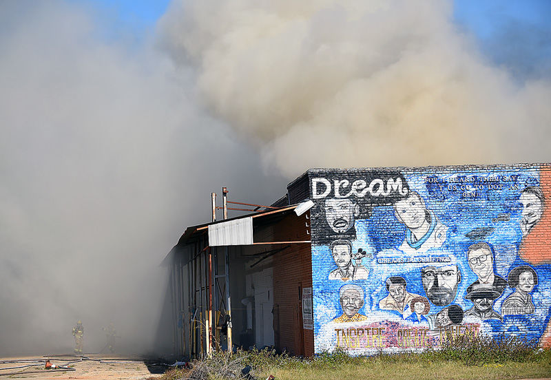 Fire destroys Meadow Gold building